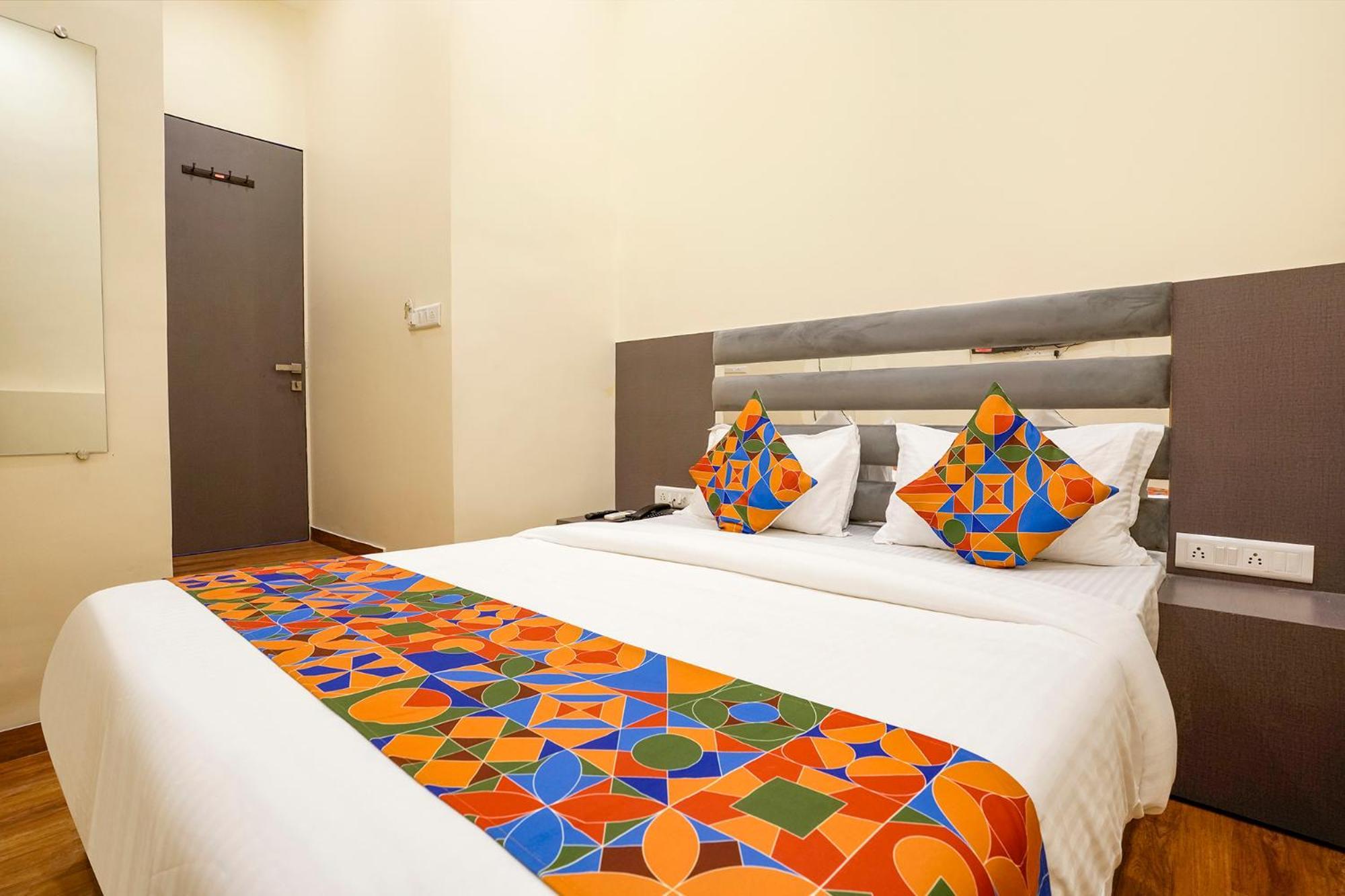 Fabhotel Freedom International - Nr Mumbai International Airport Екстер'єр фото